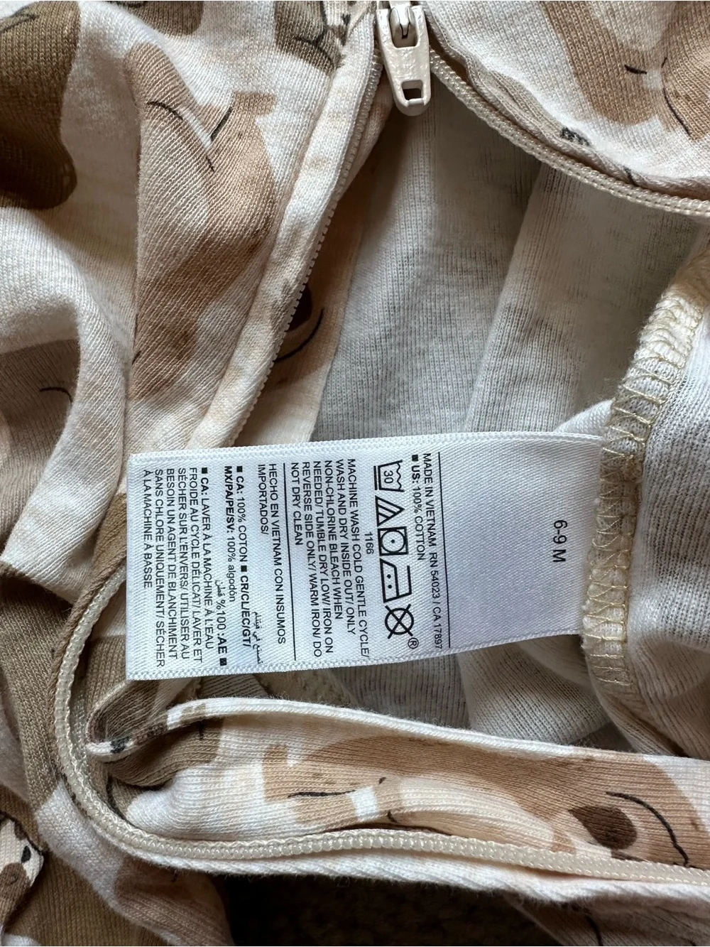 Old Navy lot of 8 footed two way zip closure sleeper footed pajamas 6-9 months